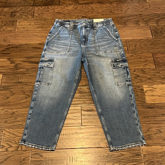 American Eagle Super High Rise Ankle Straight NWT Size 14 Short - Picture 1 of 16